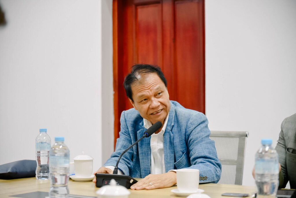 Donor Visiting GAMCIL in LPB-15