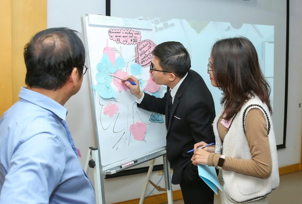 WhatsApp Image 2025-12-08 at 18.59.49