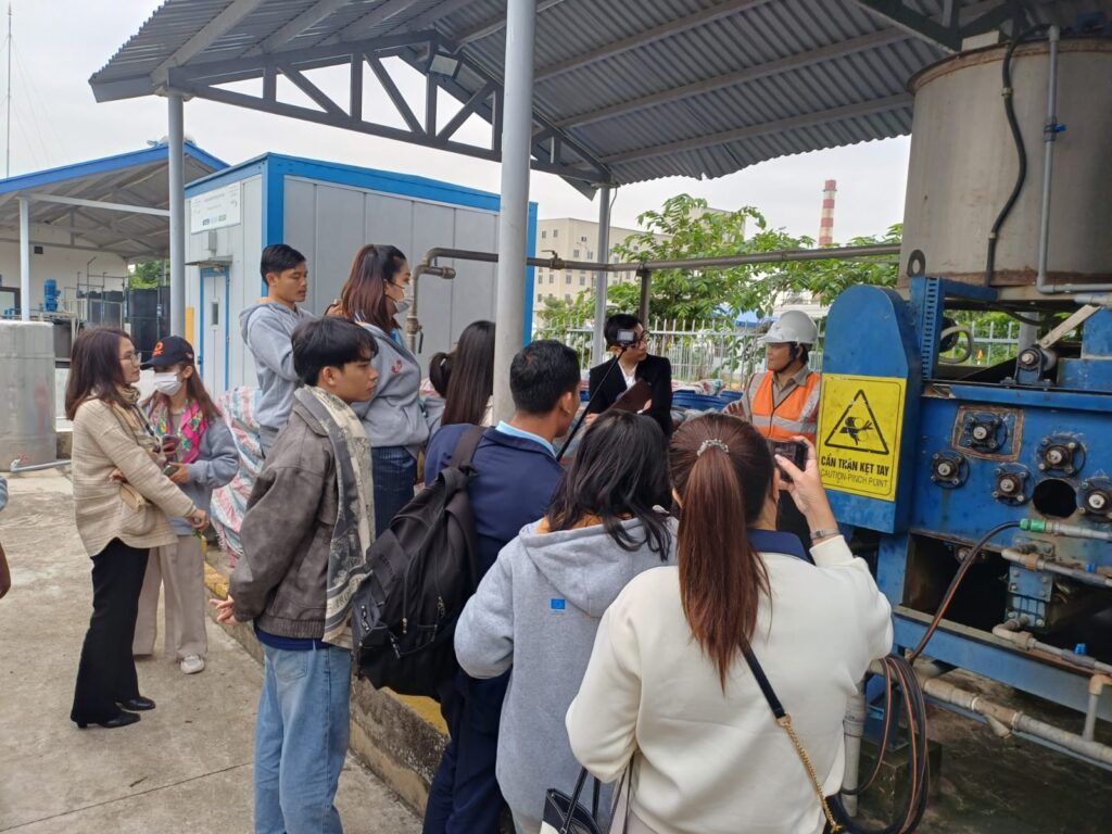 WhatsApp Image 2025-12-15 at 21.25.26 (1)